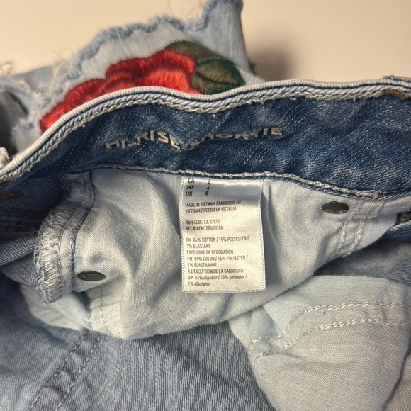 American Eagle Outfitters embroidery Jean Shorts with Distressed Details - Picture 6 of 6